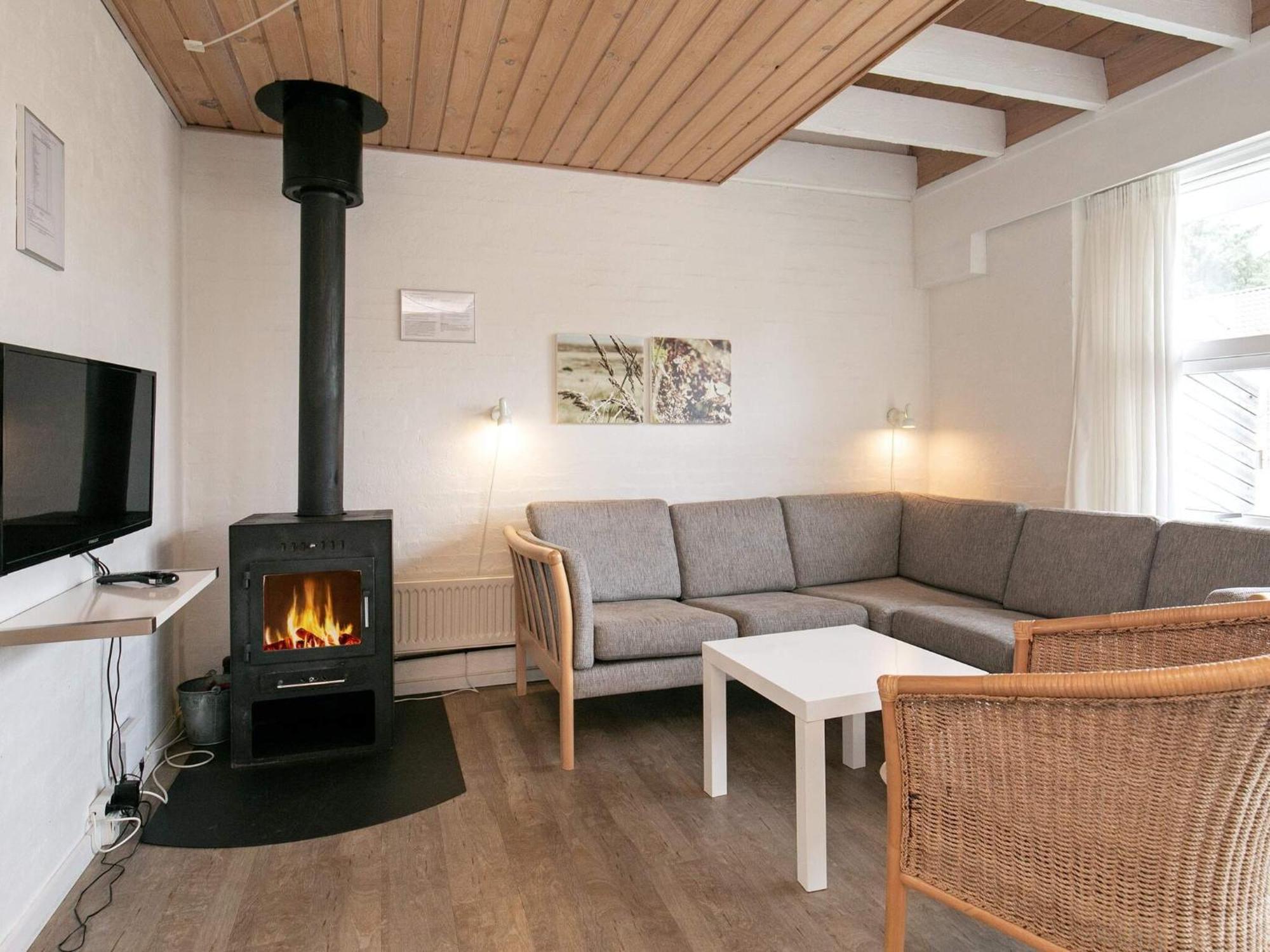 6 Person Holiday Home On A Holiday Park In Bl Vand Blavand Exterior photo