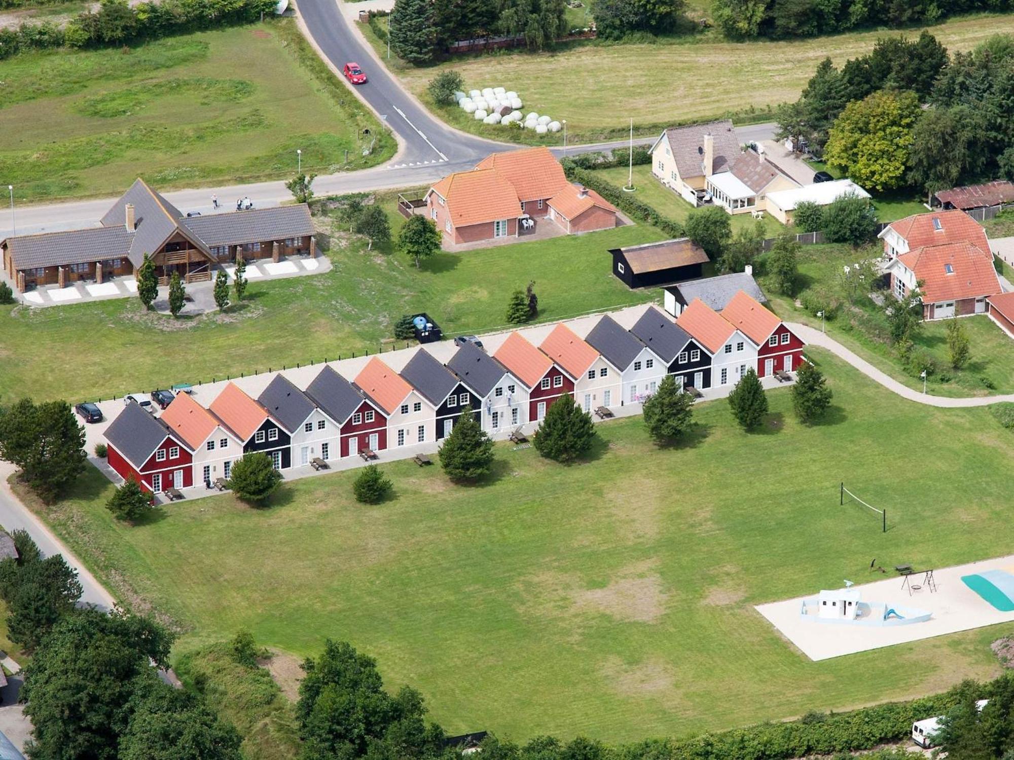 6 Person Holiday Home On A Holiday Park In Bl Vand Blavand Exterior photo