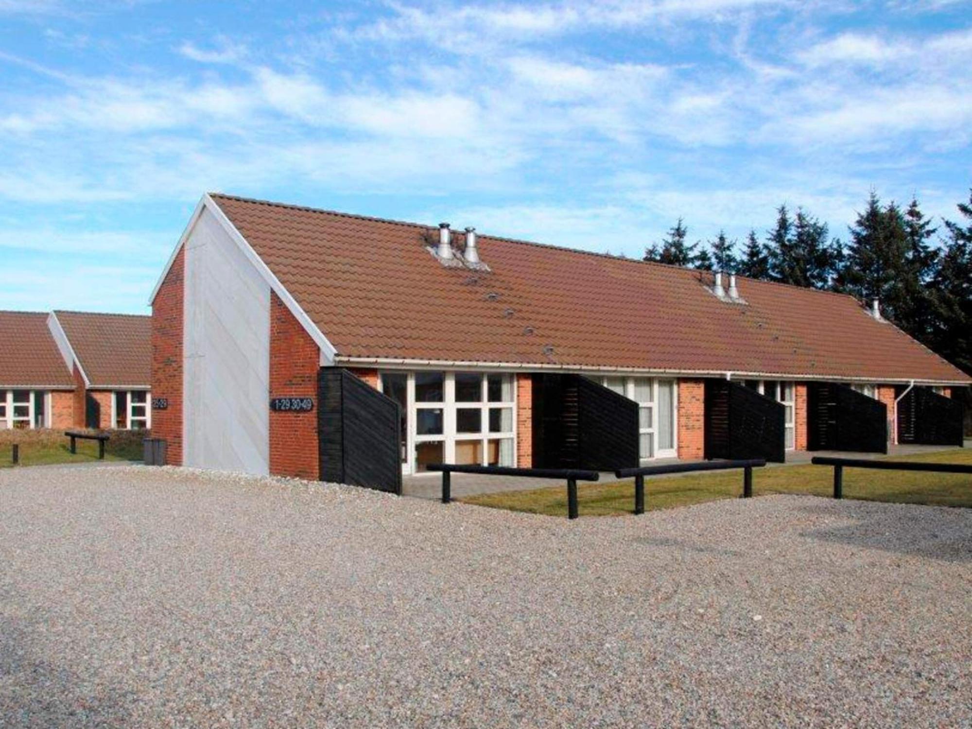 6 Person Holiday Home On A Holiday Park In Bl Vand Blavand Exterior photo